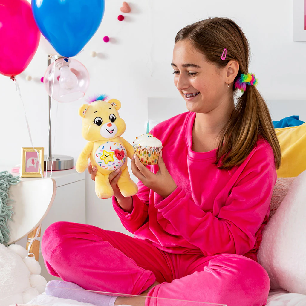 Sweet Celebrations Bear 22cm Plush - Image 3